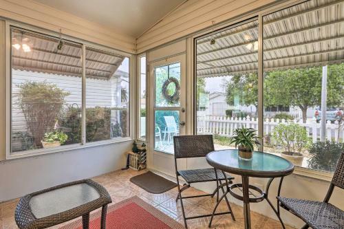 Updated Home With Yard In The Villages Community!