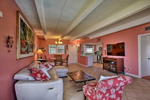 Apartamento Oceanfront Vero Beach Condo With Balcony Views!
