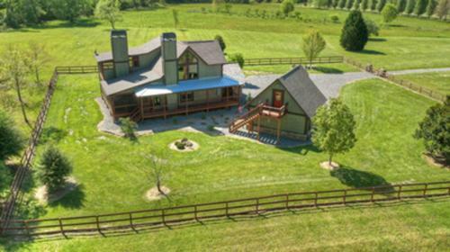 Firefly Farmhouse By Escape To Blue Ridge