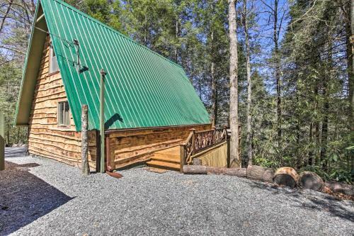 Creekside Blue Ridge Cabin With Decks And Grill!