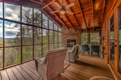 Aska Creek-n-view By Escape To Blue Ridge