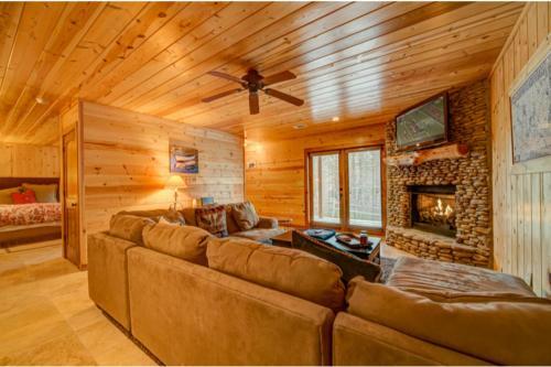 Aska Creek-n-view By Escape To Blue Ridge