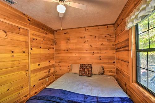 Private Mountain Retreat - 5 Minutes To Blue Ridge