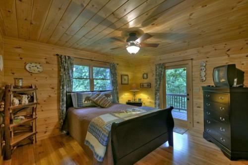 Treasure In The Trees- Mtn Views Near Blue Ridge