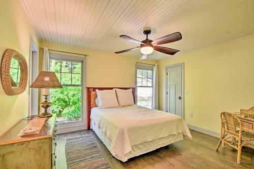 Luxury Lakefront Hiawassee Cottage With Boat Dock!