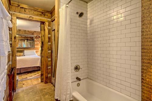 Lake Rabun Hotel