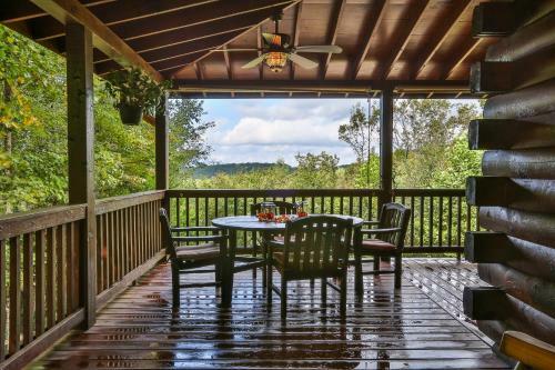 Chateau Relaxeau Breathtaking Spacious Mountain Home On Paved Road