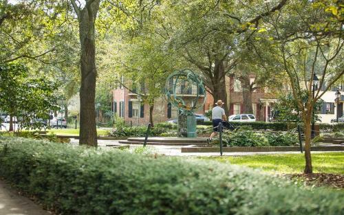 513 Liberty Garden By Lucky Savannah