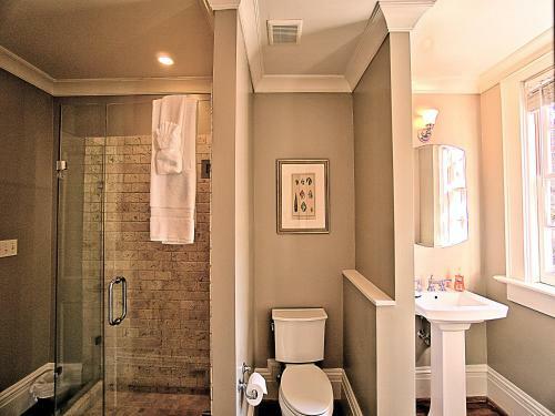 Apartamento 3 Bedroom Penthouse Blocks From The River