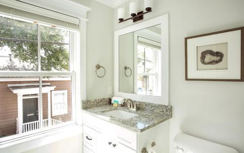 513 Liberty Main + Garden By Lucky Savannah
