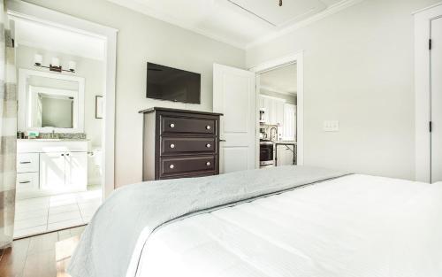 513 Liberty Main + Garden By Lucky Savannah