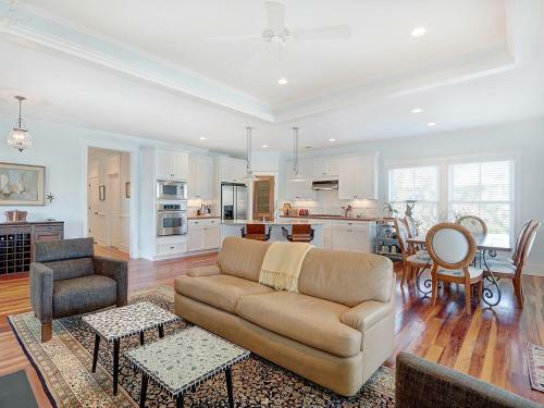 Heated Pool 5*clean Flex Cancelation Grocery Delivery