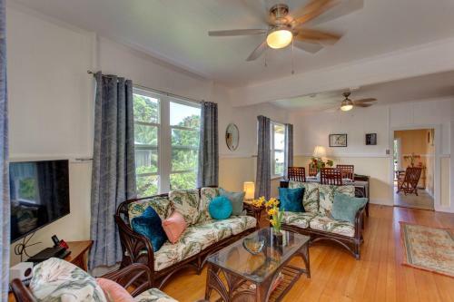 Hale Pikonia In Historic Honokaa Town Home