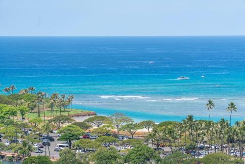 Ala Moana Condominium (ah917)