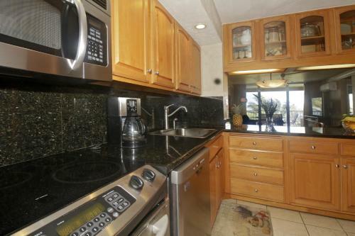Apartamento Menehune Shores 405 Condo