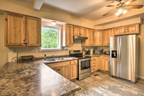 Charming Haven - Walk To Town Less Than 8 Mi To Skiing