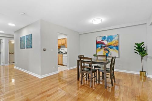 Apartamento Spacious Beautiful 2-bedroom In Downtown Oak Park