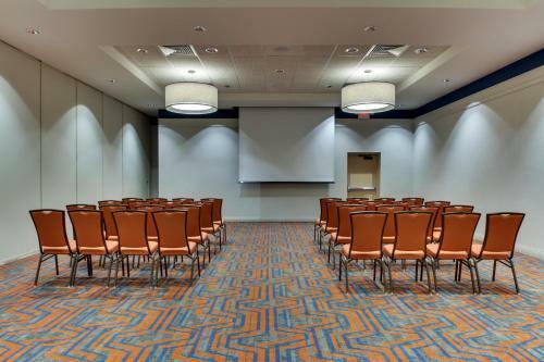 Hotel Drury Inn & Suites Lafayette In