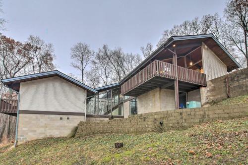 Unique Plymouth Home With Stunning Views And Deck!