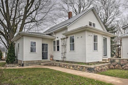 Authentic Dairy Farm Retreat In Amish Country