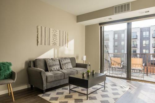 Apartamento Apts Near Riverwalk Trails With Balcony By Frontdesk