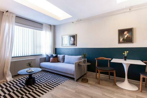Apartamento Abode Vue At 3rd 1-bedroom Loft-style Suite