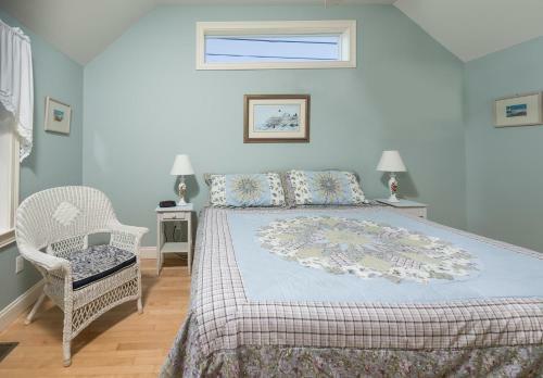 Owls Head Cottage At One Long Beach
