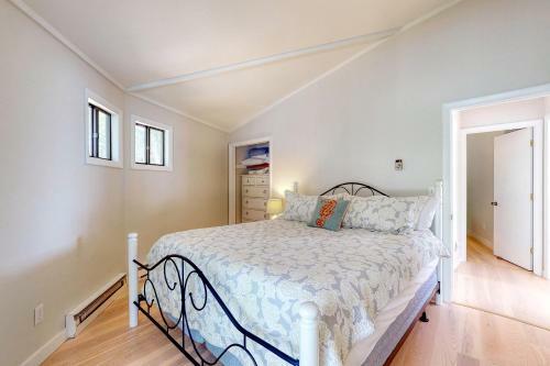 Sea Breeze Cottage