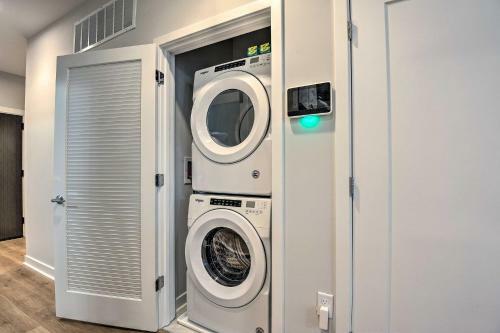 Apartamento Chic Condo With Balcony 1mi To Annapolis Harbor