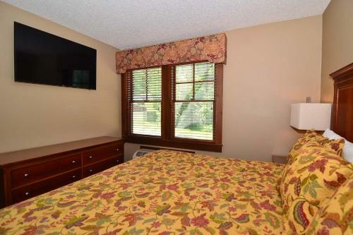 B106 - 1 Bedroom Standard View Suite At Lakefront Hotel