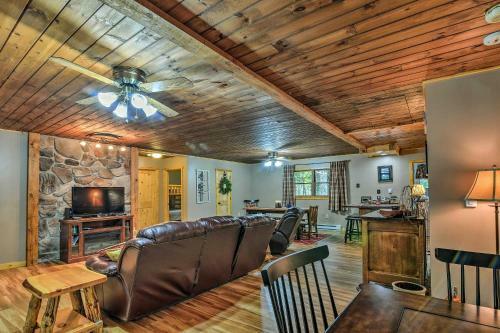 Deep Creek Cabin With 2 Acres, 8mi To Wisp Ski Resort