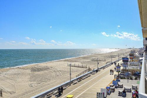 Oceans Pointe