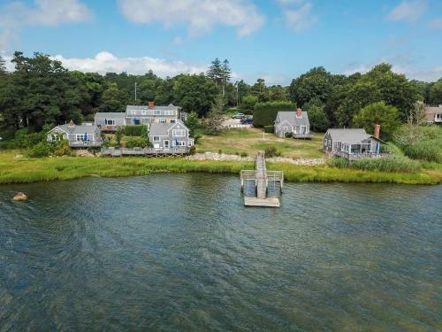 422 Waterfront With Amazing Views Boat Dock Dog Friendly
