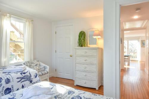 401 Stunning Bay View From Rooftop Deck Steps To Private Beach Dog Friendly