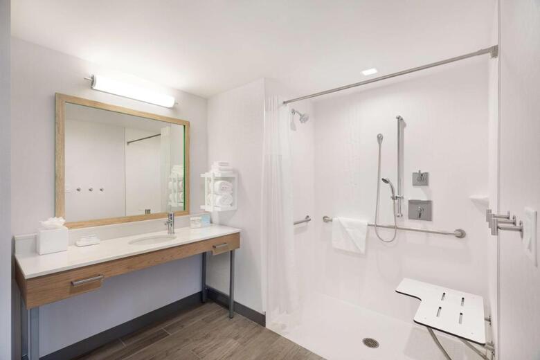 Hotel Hampton Inn & Suites Watertown Boston, Ma