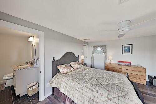 Dream Beach Home On Lewis Bay ? Ocean Views Home