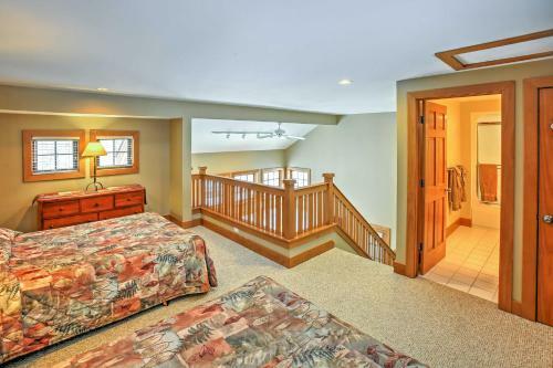 Boyne Falls Townhome With Forest Views-walk To Lifts!