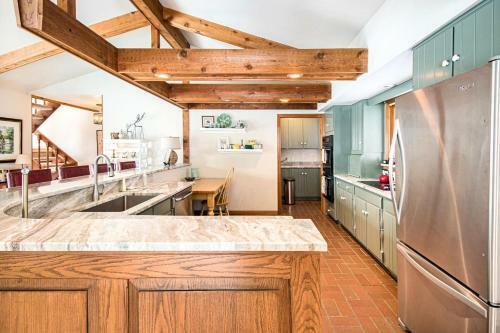 Birchwood: Enchanting Lake Michigan View