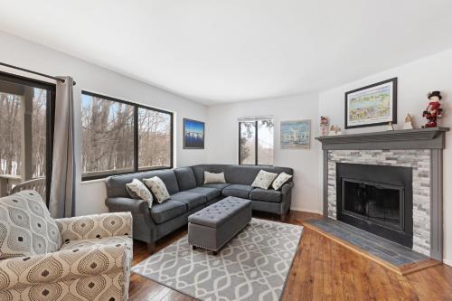 Hideaway Valley: Condo #7
