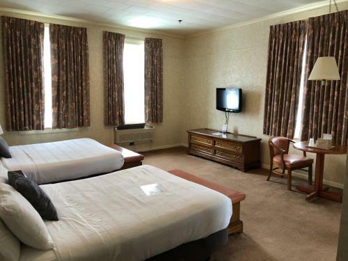 Stearns Hotel