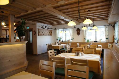Hostal Gasthof Zum Sandlweber