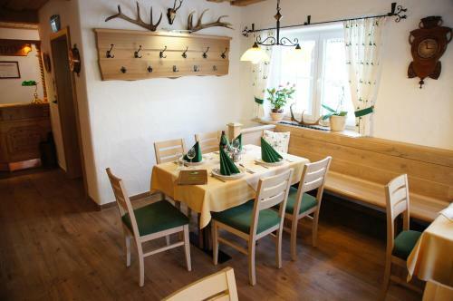 Hostal Gasthof Zum Sandlweber