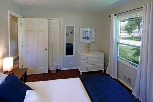 Apartamento Remodeled Apt - 8 Mi To Downtown Minneapolis!