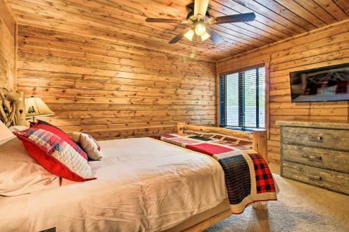 Lakefront Cabin In Pequot Lakes With Private Dock!