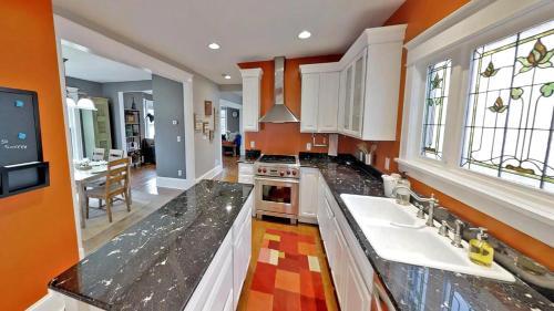 Minnestay-linden Hills Luxury Charmer