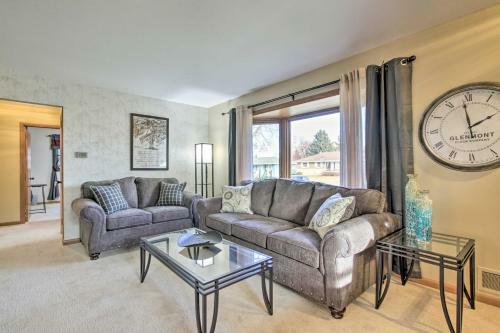 Cheerful Rochester Retreat With Workout Room!