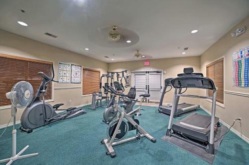 Apartamento Serene Branson Penthouse With Resort Access And Views!