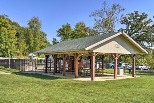 Apartamento Modern Branson Escape With Lake Taneycomo Views