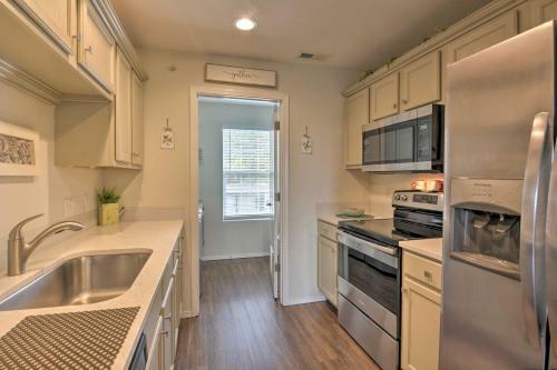 Apartamento Chic Resort Retreat With Branson Strip Views!