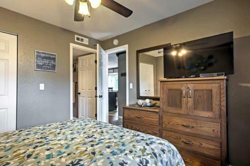 Apartamento Branson Condo With Pool Access - Walk To Table Rock!